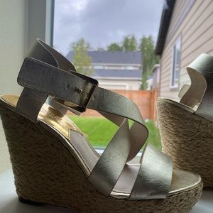 Michael Kora platform heals